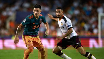 Ajax – Valence : une place pour deux
