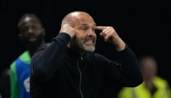 Saint-Etienne - Auxerre : les Verts accrochés à l'aller