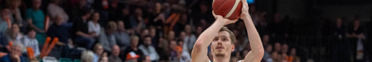 France – Allemagne : les Bleus démarrent sur parquet allemand
